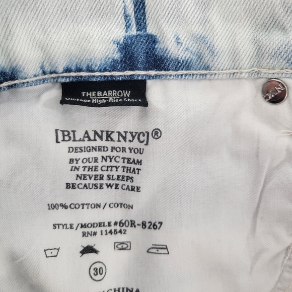 BlankNYC Deni shorts High Rise Frayed Acid Wash The Barrow Jean Shorts S… - Picture 5 of 5